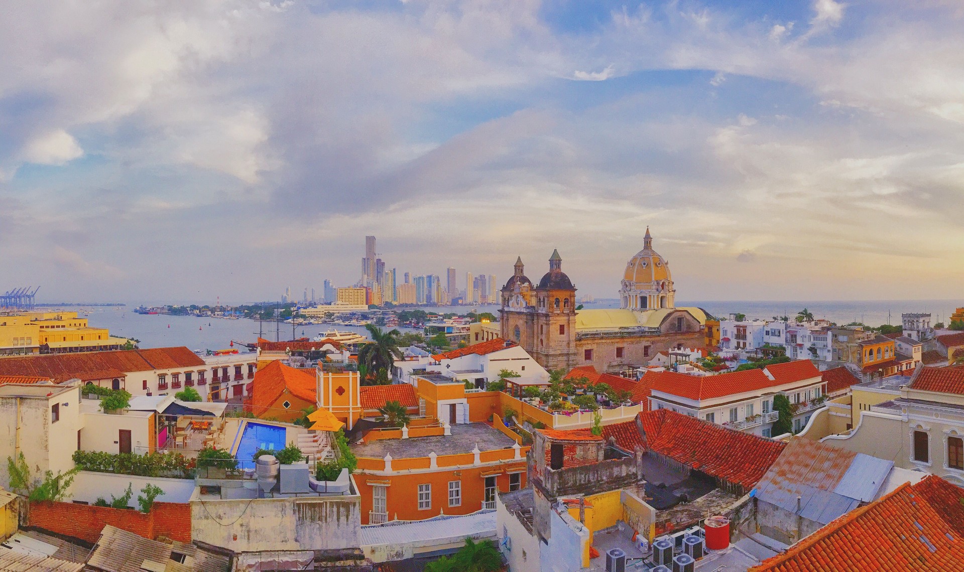 Panoramic rooftop view of Cartagena